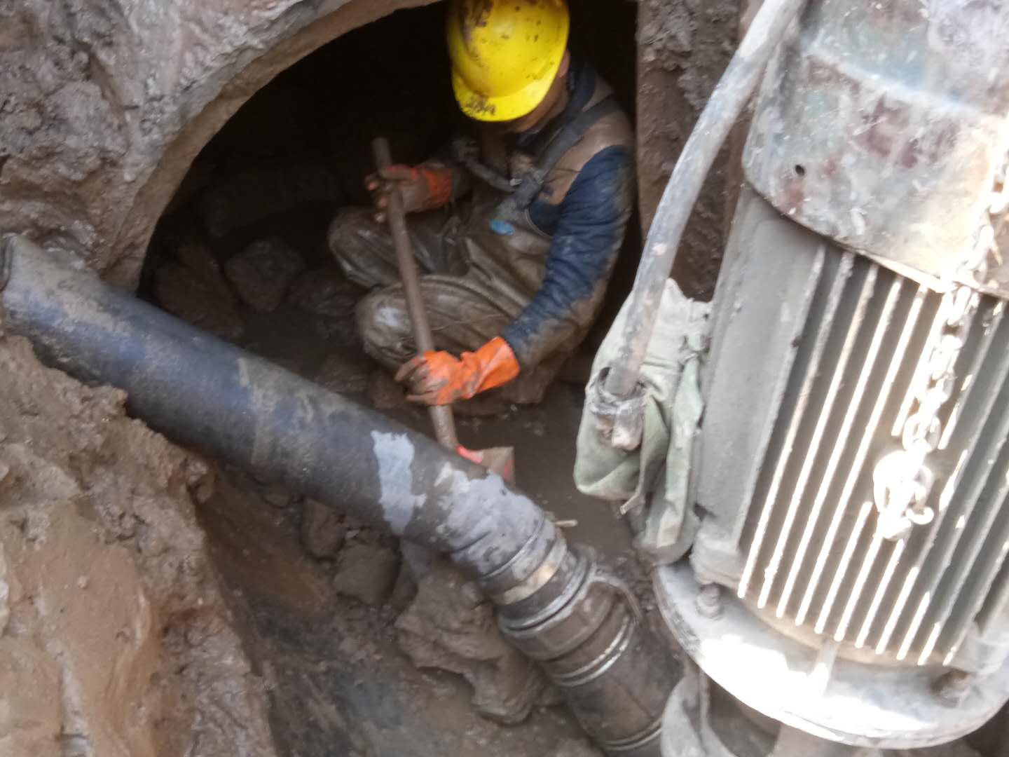 塘厦镇管道清淤